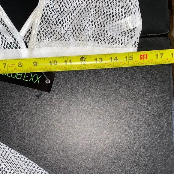 DK277-1-NWT- Dolls Kill ClubExx White Fishnet Bell Sleeve Top-XXL - Picture 5 of 5